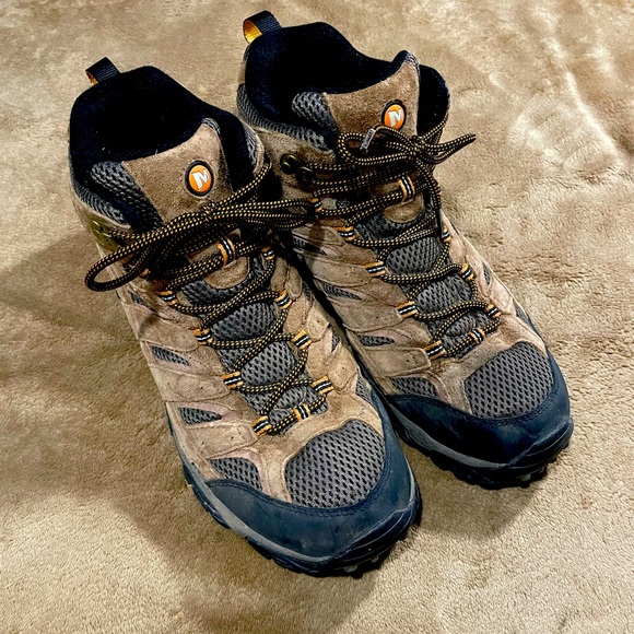 Merrell Moab Mid Waterproof Hikers - Picture 1 of 4